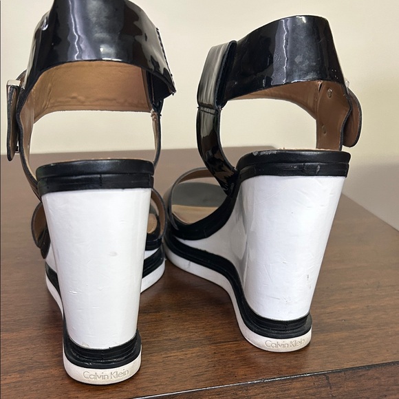 Calvin Klein Black and White Wedges - Picture 5 of 7